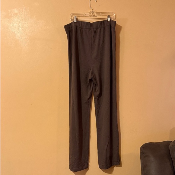 Old Navy Gray Straight Tall Leg Pants - Picture 4 of 4